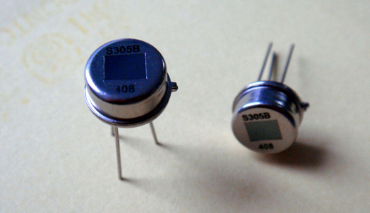 PIR sensor S305B-P,D203S